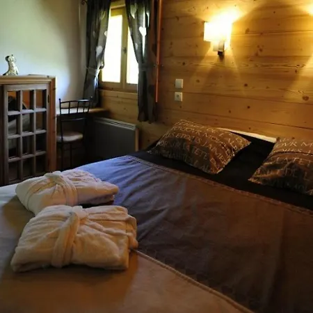 Apartment Varcins 3 *